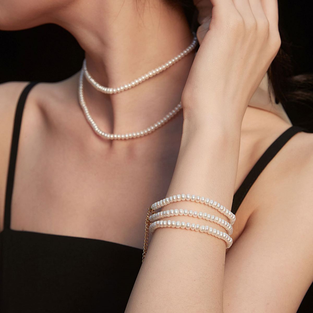 BAROQUE PEARL BRACELETGIFTLISTEBAROQUE PEARL BRACELETsterling silver, pearl, 18k gold vermeil, bracelet