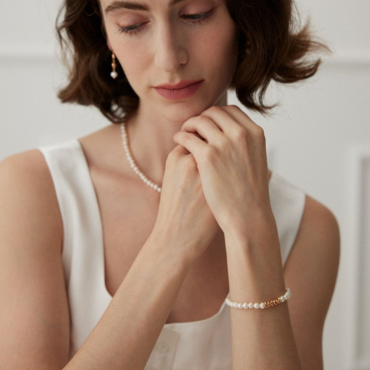 BAROQUE PEARL BRACELETGIFTLISTEBAROQUE PEARL BRACELETsterling silver, pearl, 18k gold vermeil, bracelet