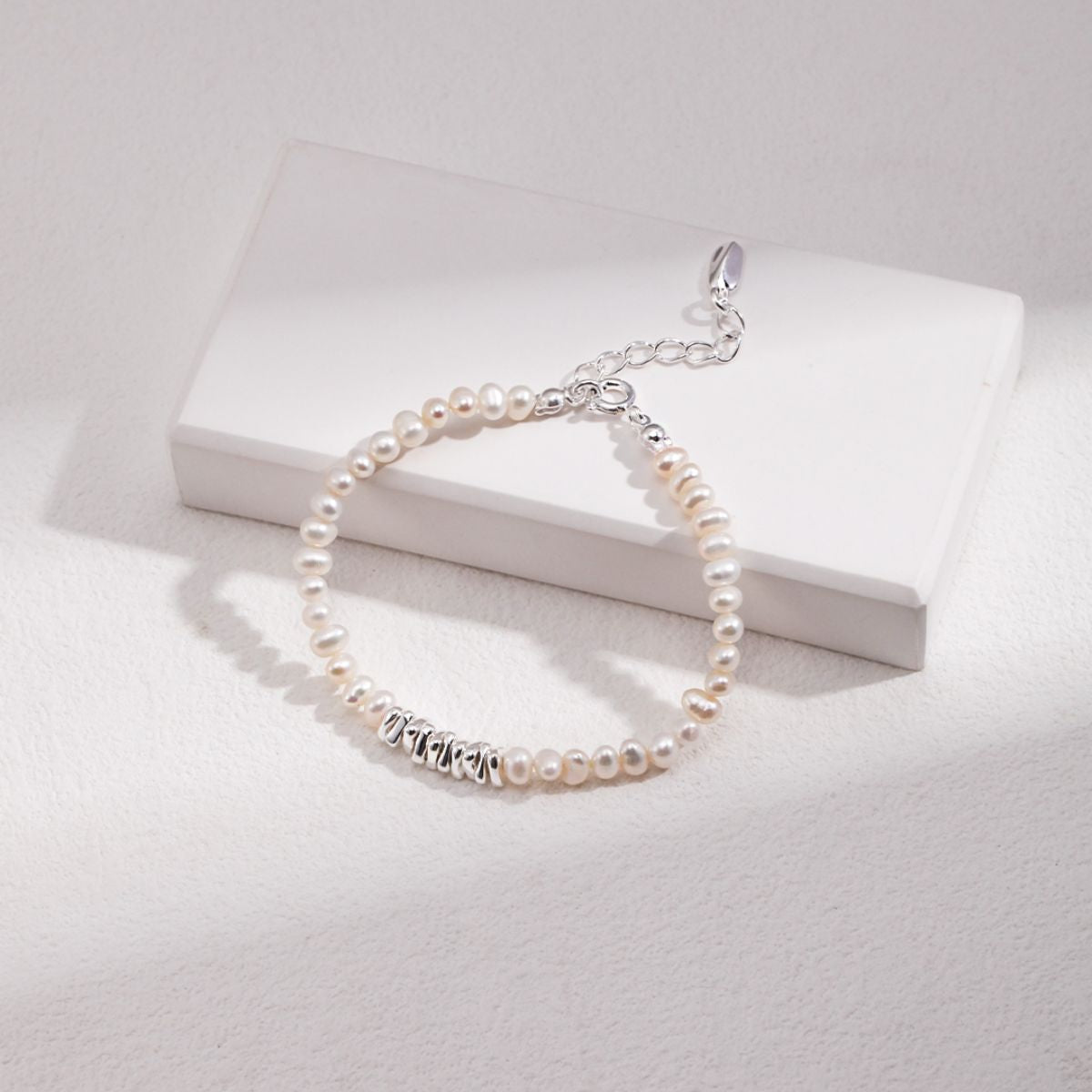 BAROQUE PEARL BRACELETGIFTLISTEBAROQUE PEARL BRACELETsterling silver, pearl, 18k gold vermeil, bracelet