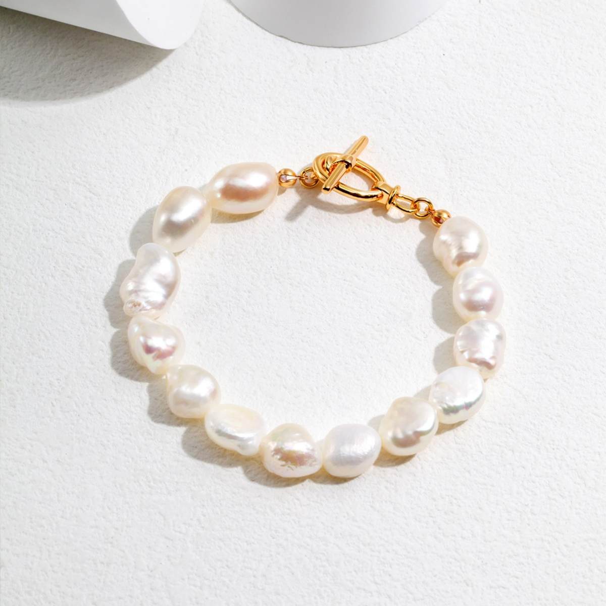 BAROQUE PEARL BRACELETGIFTLISTEBAROQUE PEARL BRACELETsterling silver, pearl, 18k gold vermeil, bracelet