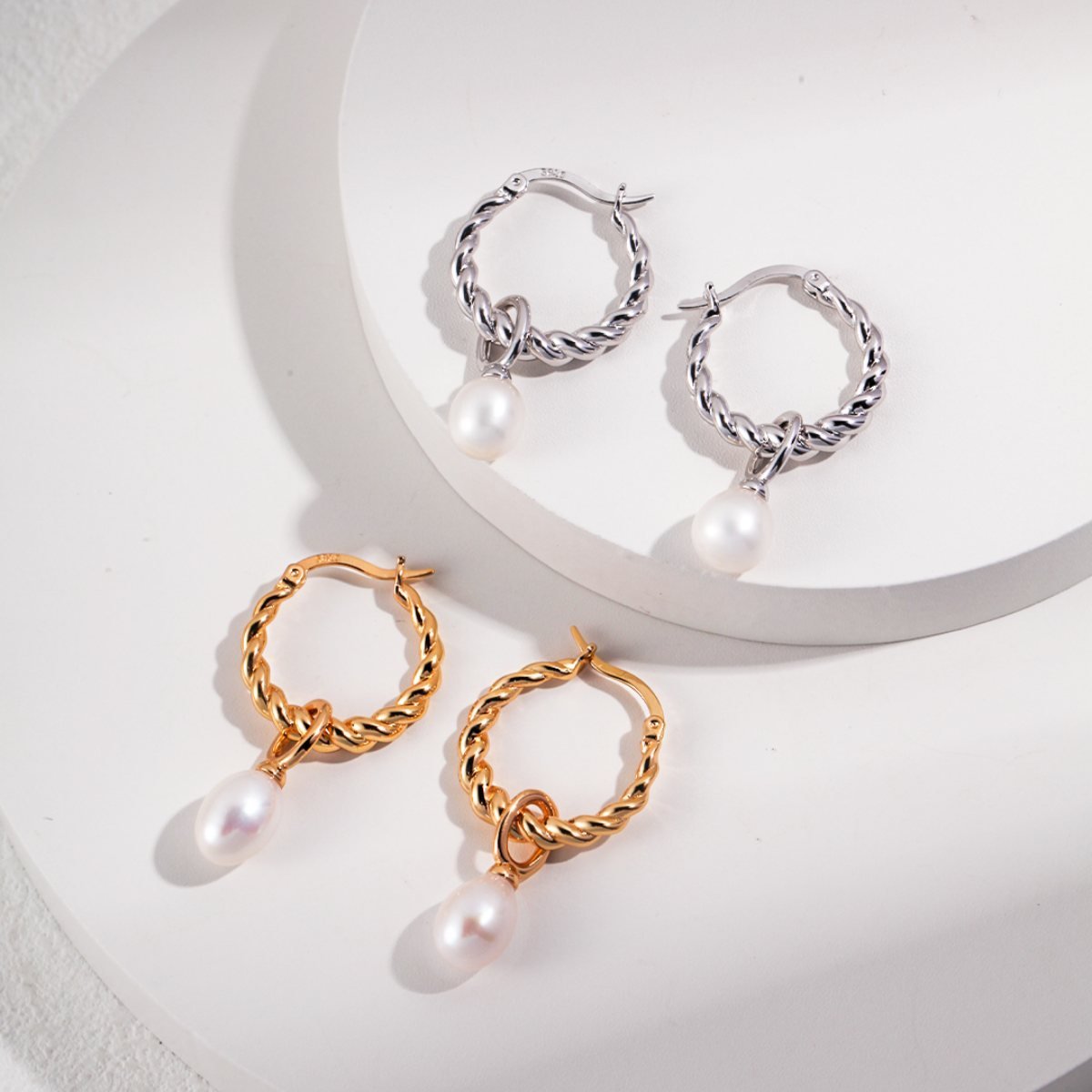 BAROQUE PEARL EARRINGSGIFTLISTEBAROQUE PEARL EARRINGSsterling silver, pearl, 18k gold vermeil, earrings