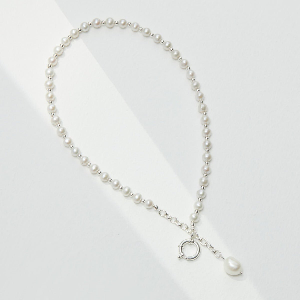 BAROQUE PEARL NECKLACEGIFTLISTEBAROQUE PEARL NECKLACEsterling silver, pearl, 18k gold vermeil, necklace