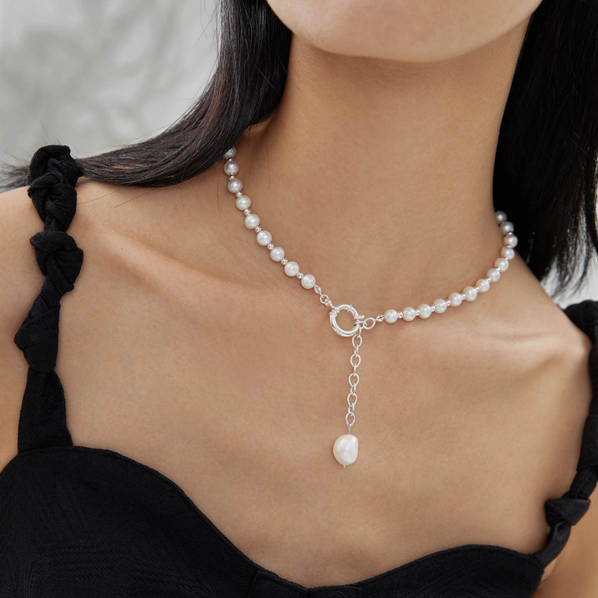 BAROQUE PEARL NECKLACEGIFTLISTEBAROQUE PEARL NECKLACEsterling silver, pearl, 18k gold vermeil, necklace