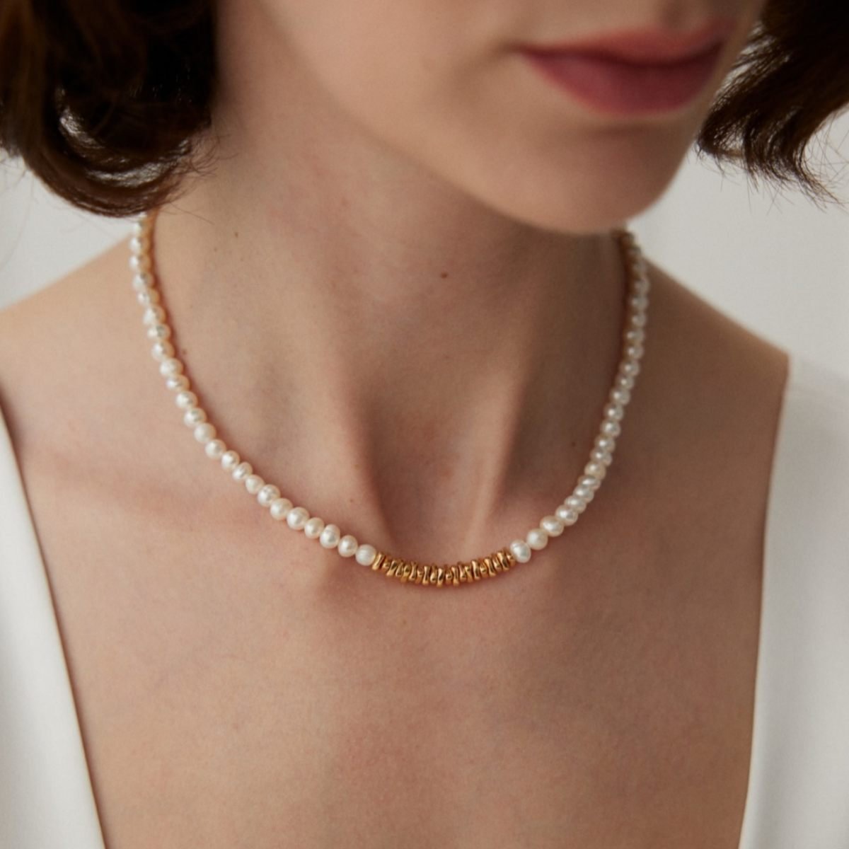 BAROQUE PEARL NECKLACEGIFTLISTEBAROQUE PEARL NECKLACEsterling silver, pearl, 18k gold vermeil, necklace