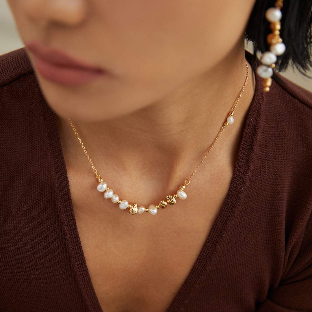 BAROQUE PEARL NECKLACEGIFTLISTEBAROQUE PEARL NECKLACEsterling silver, pearl, 18k gold vermeil, necklace