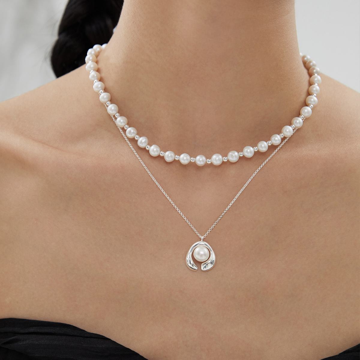 PEARL NECKLACEGIFTLISTEPEARL NECKLACEsterling silver, pearl, 18k gold vermeil, necklace