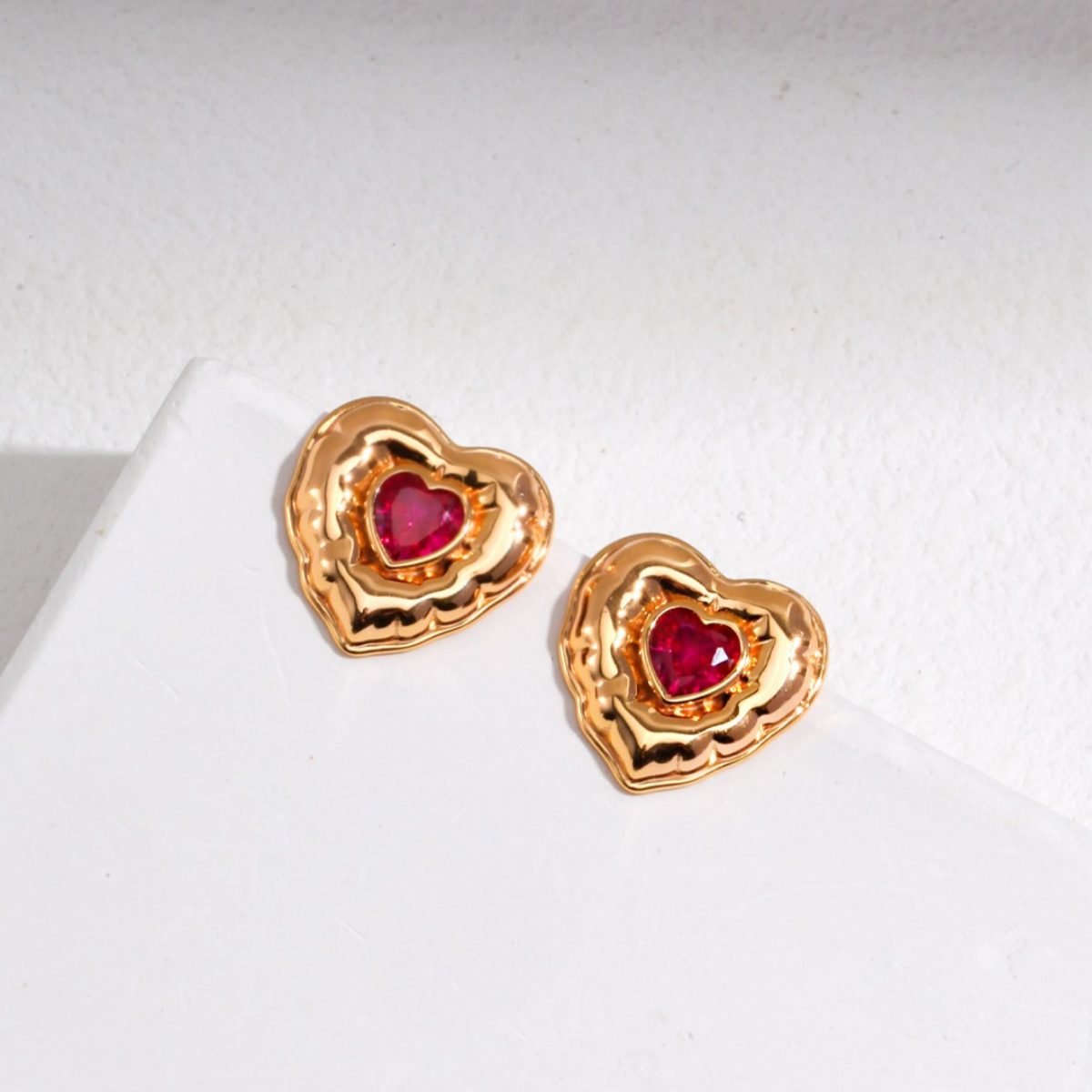 ZIRCON EARRINGSGIFTLISTEZIRCON EARRINGSsterling silver, zircon, 18k gold vermeil, earrings