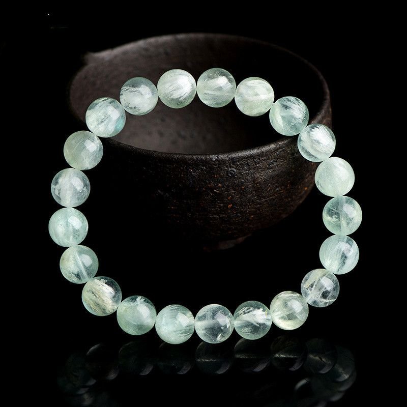 Classic Feather Green Fluorite BraceletGIFTLISTEClassic Feather Green Fluorite BraceletBracelet, Fluorite, Feather, Green