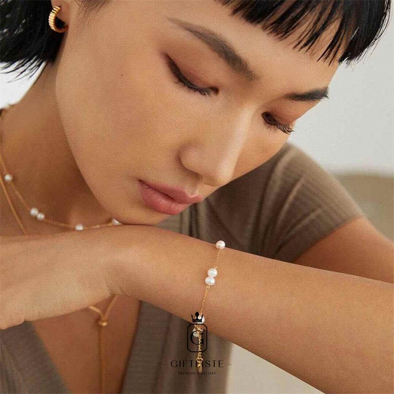 Classic Minimalist Pearl SetGiftListe18k, vermeil, gold, silver, set, necklace, bracelet, pearl