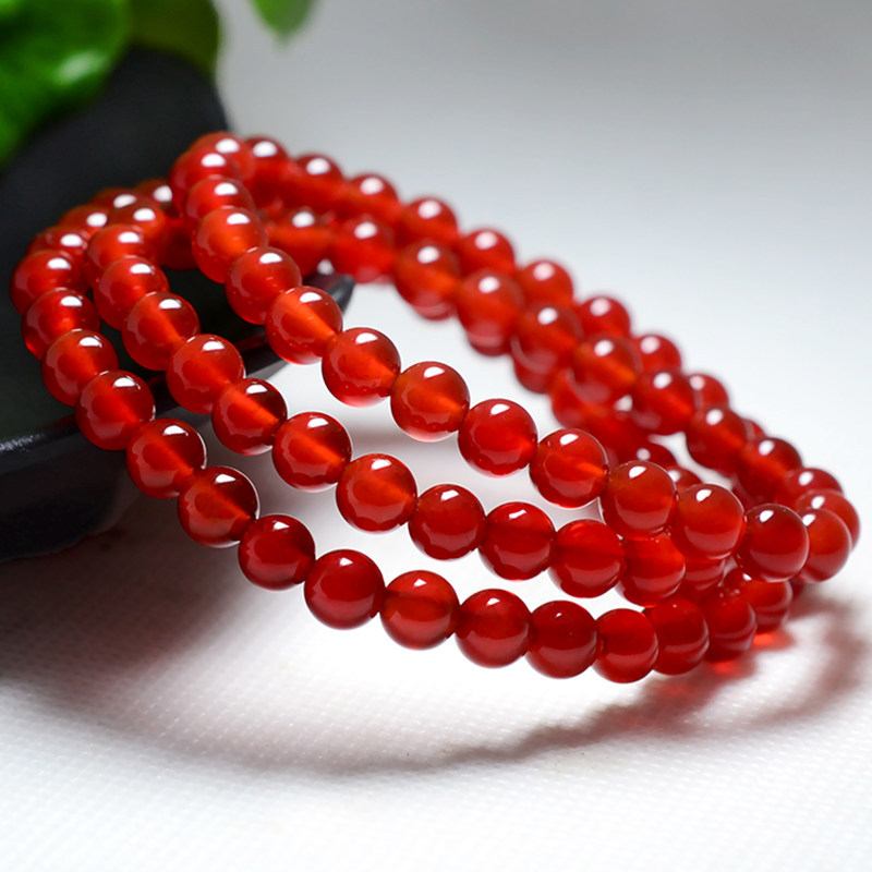 Classic Three Circle Red Agate BraceletGIFTLISTEClassic Three Circle Red Agate BraceletBracelet, Agate, Red