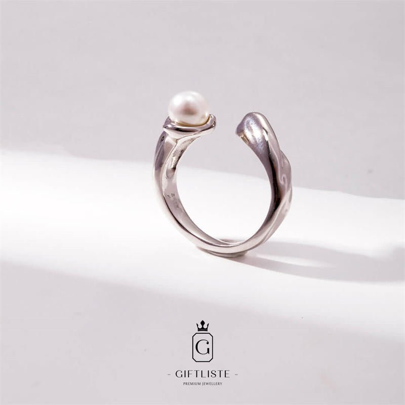 Fluid Pearl RingGiftListering, 18k, vermeil, gold, silver, pearl