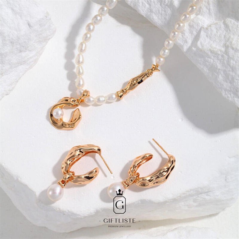 Natural Pearl Silk Scarf Design EarringsGiftListe18k, vermeil, gold, silver, earrings, pearl