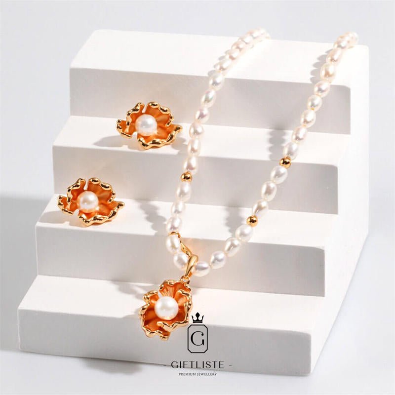 Sea Wave Element Pearl NecklaceGiftListe18k, vermeil, gold, silver, necklace, pearl