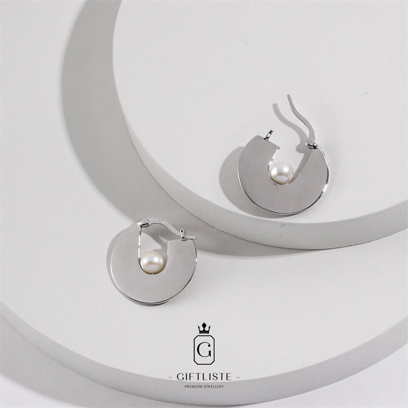 Simple Pearl EarringsGiftListeearrings, pearl, silver, gold, vermeil, 18k