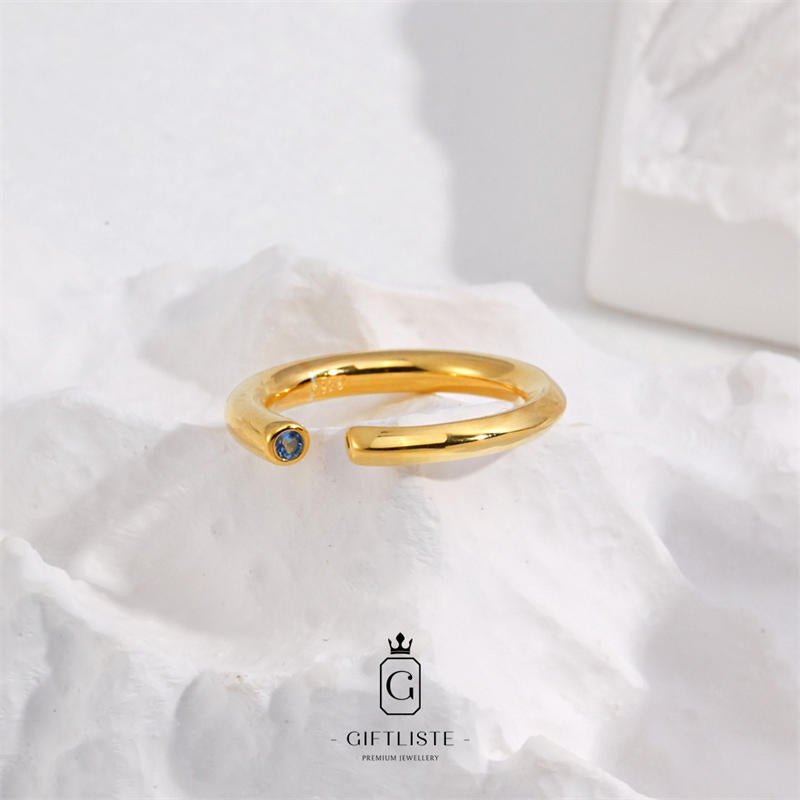 Simple Sapphire RingGiftListe18k, vermeil, gold, silver, ring, Sapphire