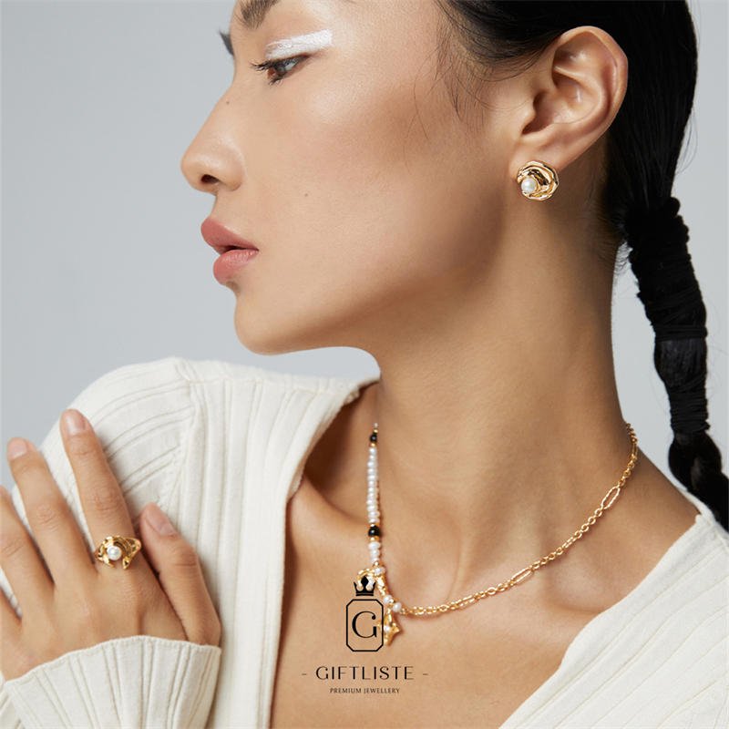 Star And Moon Design Pearl EarringsGiftListeearrings, 18k, vermeil, gold, silver, pearl